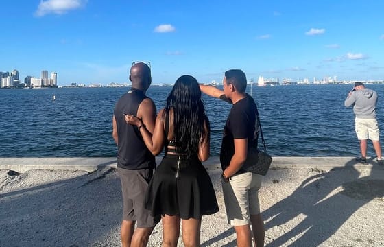 Small group Miami City Tour–Discover Miami like a VIP (14pax)