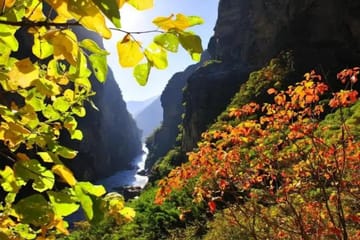 Private Tour of Tiger Leaping Gorge from Lijiang