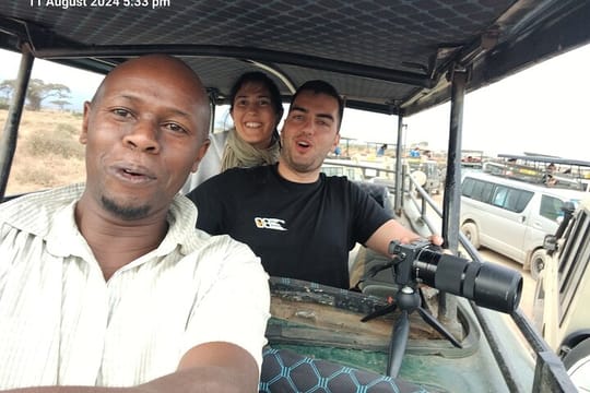 Guided Private 4x4 Jeep Nairobi National Park Safari-Free WI-FI 