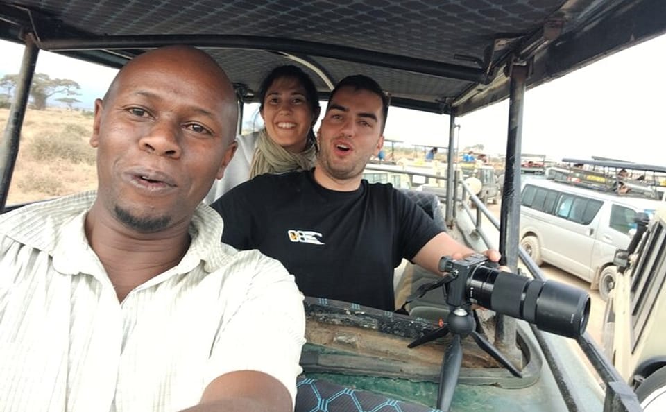 Guided Private 4×4 Jeep Nairobi National Park Safari-Free WI-FI
