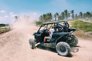 AWD Polaris 2 pax max- Adrenaline Adventure