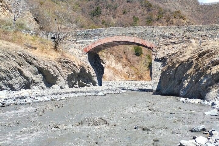 Ulu bridge-Gakh-Ilisu-Sheki tour-Qax tour-Georgian Azerbaijan tour