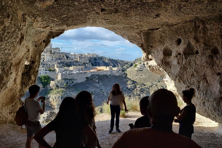 Matera: journey of the Sassi, the Murgia and the Tibetan Bridge 4