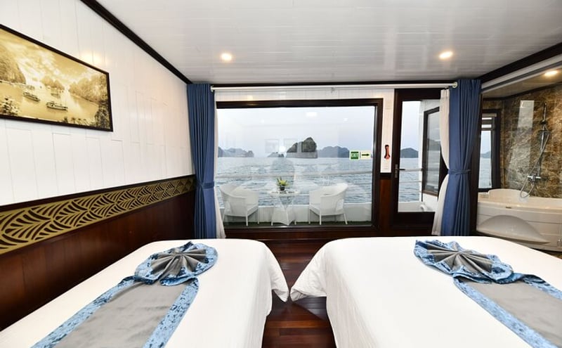 Sapphire Cruise 3 Days Tour into Halong Bay (2 Nights on Boat )
