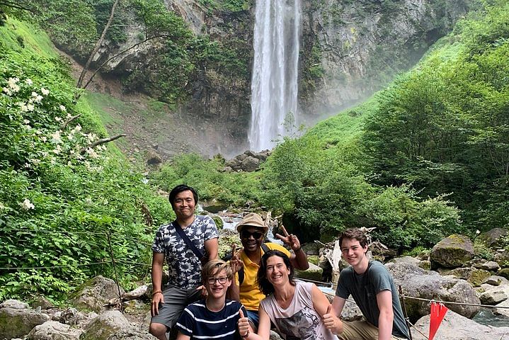 Shirakawago (UNESCO world heritage) / Onsen / Hiking Waterfall / 1day Tour