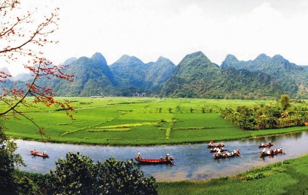 Private – Hanoi- Perfume Pagoda Day Trip