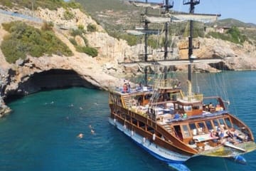 All Inclusive Catamaran Yatch Tour with Lunch and Soft Drinks