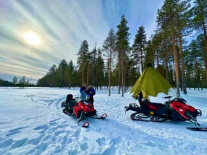 Snowmobile Safari in the Arctic Nature - Rovaniemi