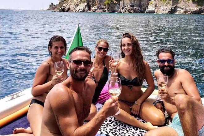 Private full day tour to Capri with grottos 8