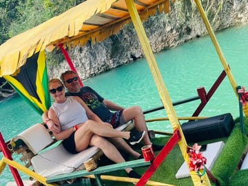 Ocho Rios Blue Hole and Bamboo Rafting