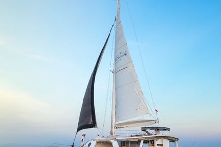 Sail Away: Day Escape to Lembongan Island on a Relaxing Cruise