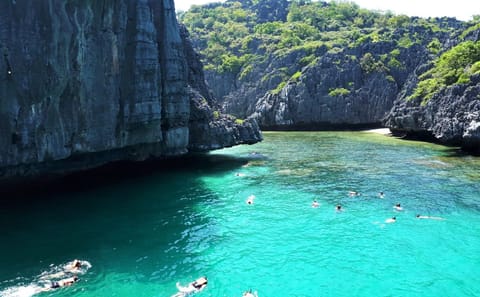 Ang Thong: Marine Park Full-Day Kayaking & Snorkeling Tour