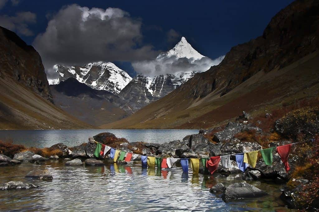 19 Days Mera Peak Climbing & Expedition – One Life-Changing Himalayan Adventure