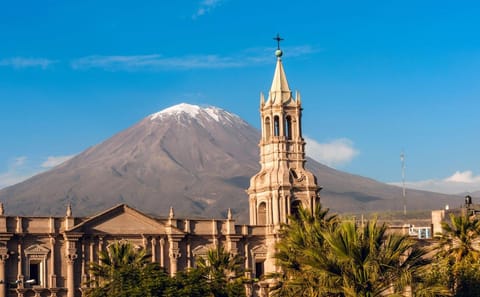 Private 13-Day Cultural Tour of Southern Peru from Lima