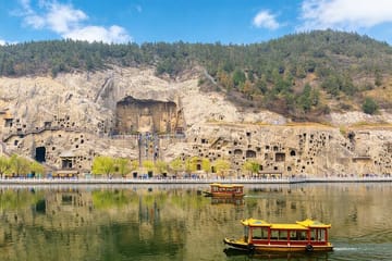 Luoyang Day Trip from Xi'an with Longmen Grottoes Visit