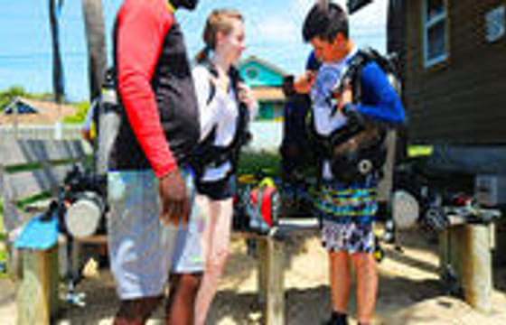 Roatan Discover Scuba Diving Experience
