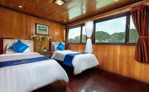 Halong Bay 2D/1N Boutique Cruise with Kayaking and Swimming