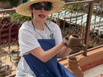 Authentic Moroccan Pottery Class in Marrakech : Hands-On Clay & Ceramic Painting Class