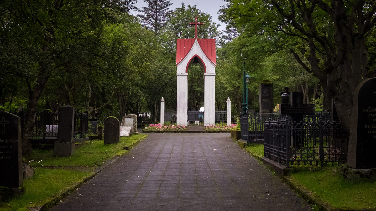 Reykjavik Midnight Sun Ghost Walk