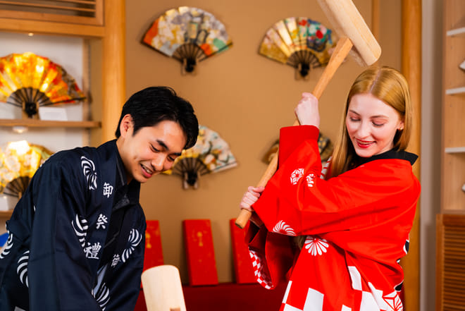 Kyoto: Traditional Mochi Pounding with Tasting 5