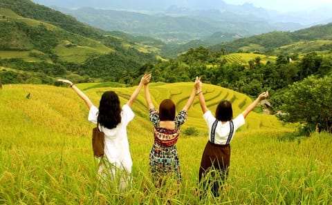 5-Day Private Adventure Tour of Ha Giang from Hanoi