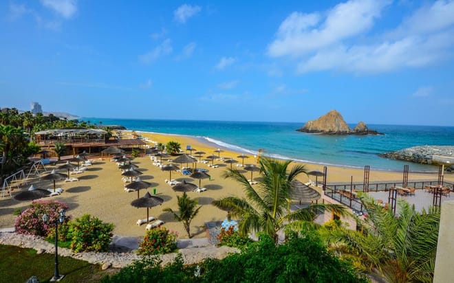 Dubai - Fujairah Scenic Drive & Family Fun at Snoopy Island (Full Day ) with private transfer  photo 2
