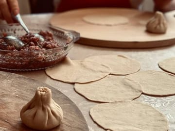 Making Khinkali