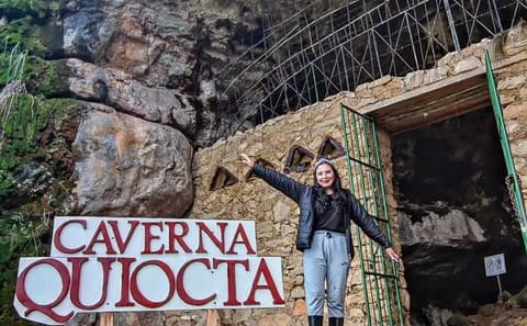 Karajía Sarcophagi and Quiocta Caves Tour in Chachapoyas