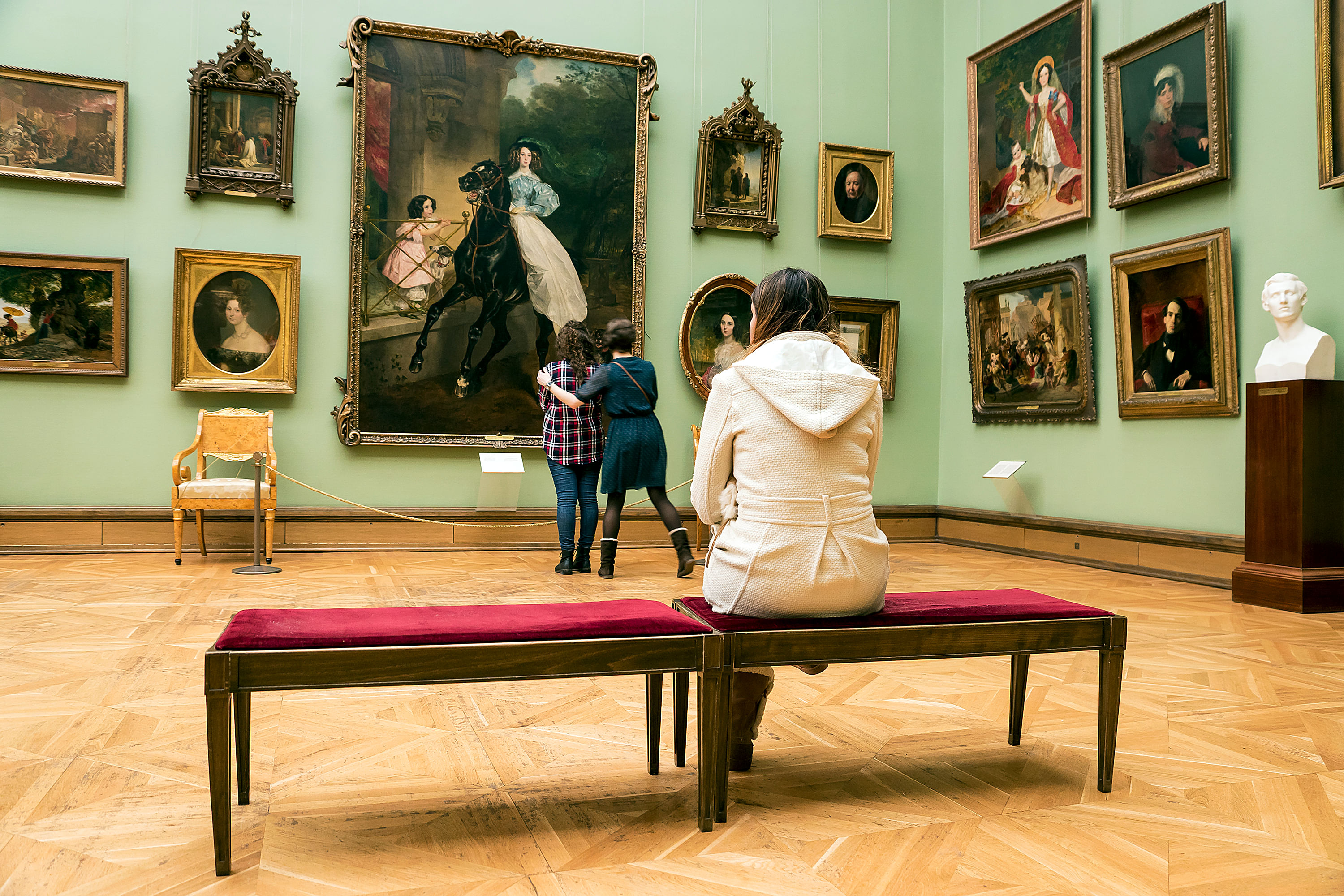 The museum was founded in. Третьяков стиль галереи. Арт галерея март Москва. Раздета Третьяковской галереи. 1 Tretyakov Gallery in Russia in Moscow.