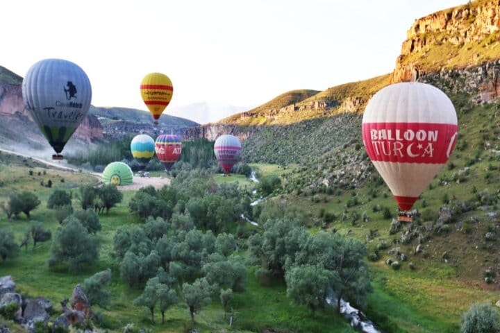 Goreme Hot Air Balloon Tour: Sunrise Flight Over Cappadocia