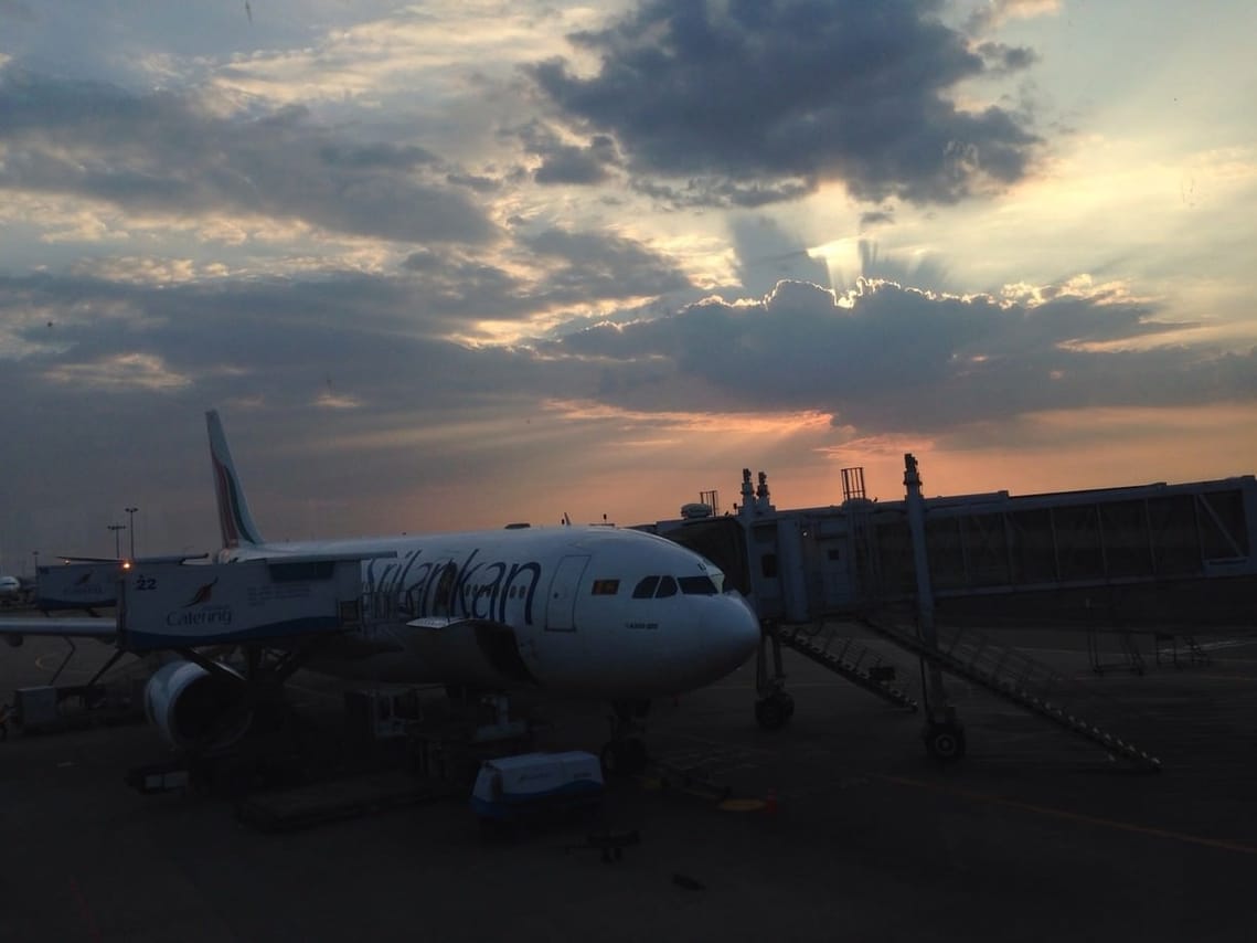 Airport Transport - Airport to Colombo 2