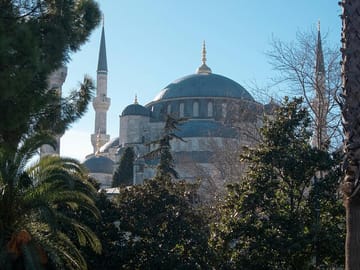 Istanbul Classics Tour: Topkapi Palace and Hagia Sophia