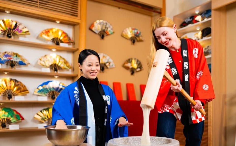 Tokyo Traditional Mochi Pounding Experience with Tasting