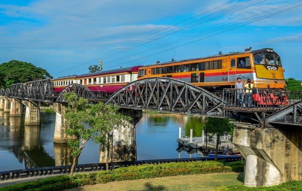 2 Day/1 Night  River Kwai Resotel Package