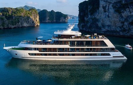 5 Stars Cruise 3d-2n: Biking,Golf,Cave,Meals, Kayak, Jacuzzi Pool