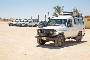 Hurghada Stargazing with Dinner by Jeep Safari