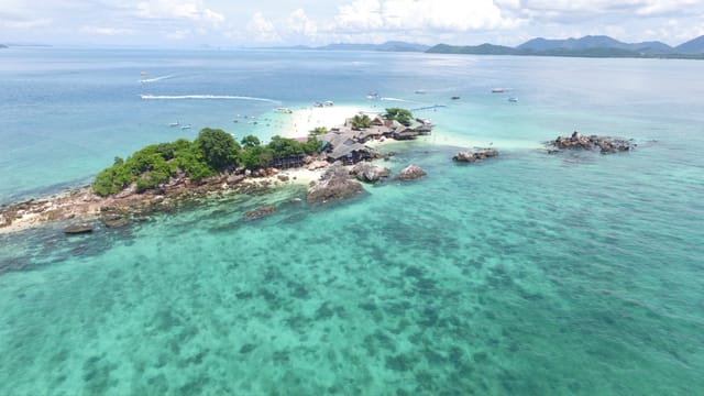 Khai Nok & Khai Nui Island Excursion with Lunch