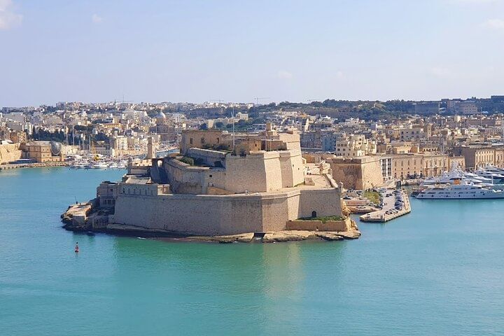 Guided Sightseeing Tour in Malta or Gozo