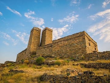 3-Day Tour: Edge of the World, City tour and Red Sand from Riyadh