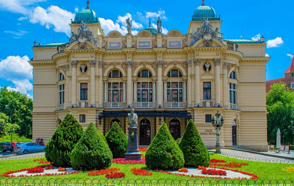 Kraków City Break with Sightseeing Bus Tour for 4 Days