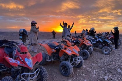 Desert Agafay: Quad bike and Moroccan dinner show with pick/up