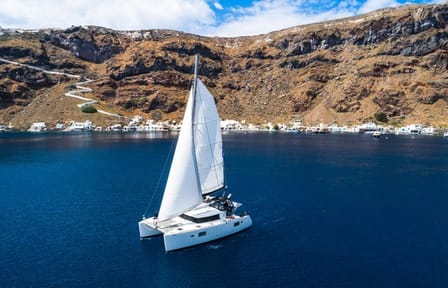 Small Group Catamaran Cruise with BBQ in Santorini