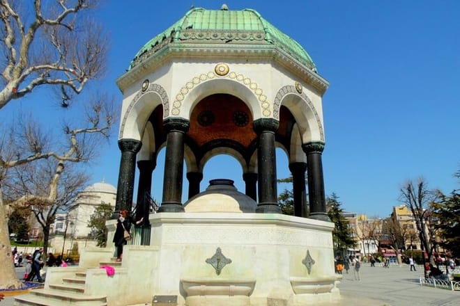 Istanbul Old City Tour: Hagia Sophia, Topkapi Palace, Blue Mosque 10