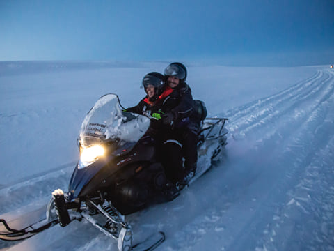 Pearl Tour - Golden Circle Super Jeep Tour & Snowmobiling, photo 11