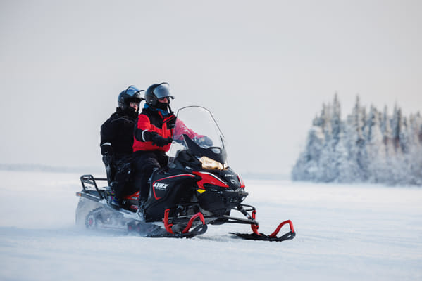Experience a Long Snowmobile Safari in Lapland (70 km)