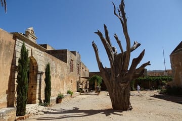 Private Tour to Arkadi Monastery and Rethymno from Heraklion