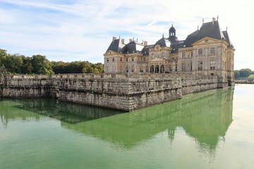 Private Day Trip to Vaux-le-Vicomte from Paris