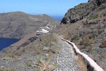 Santorini Caldera Hiking Tour from Fira to Oia