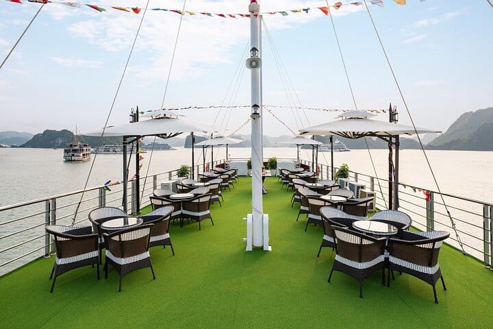 Arcady Cruise Luxury 1 Day Tour From Hanoi by Express Limousine