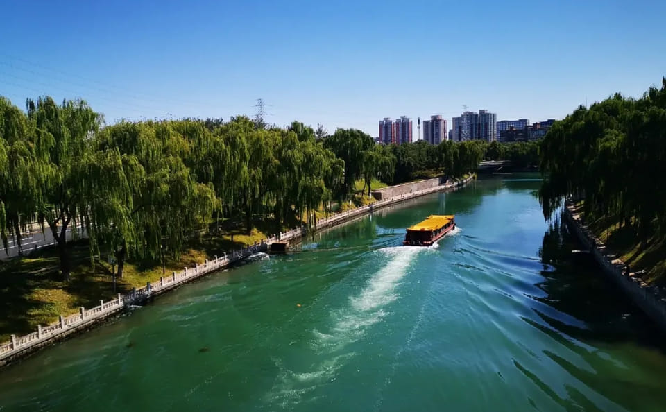 In-depth Tour of Tiananmen Square and Forbidden City Plus Cruise to Summer Palace